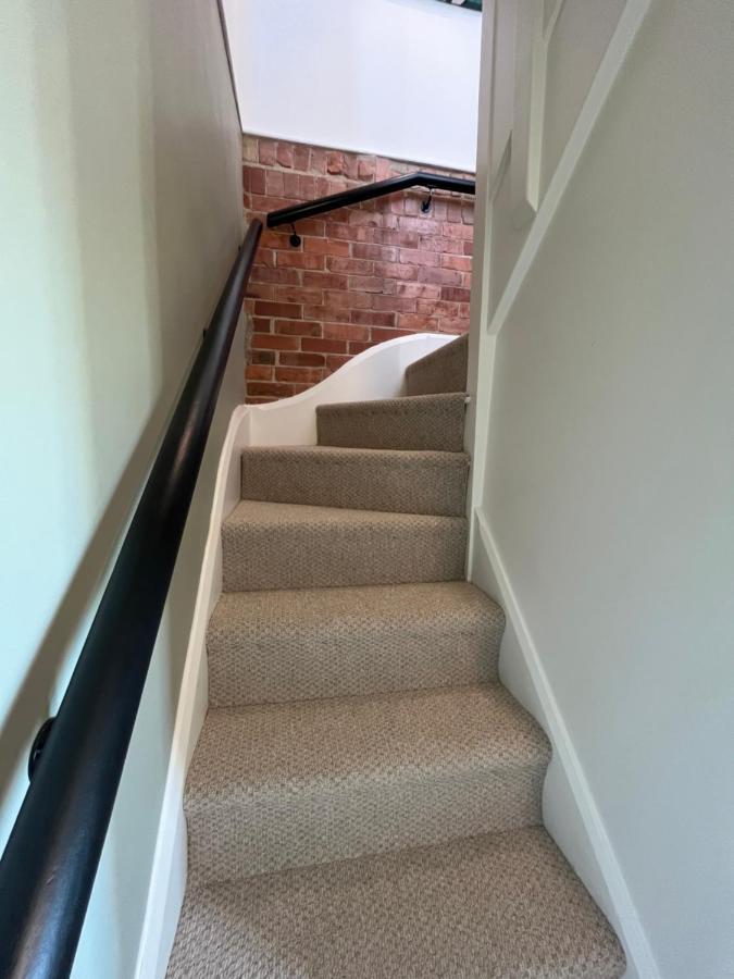ヨービルRed Brick Houseアパートメント エクステリア 写真
